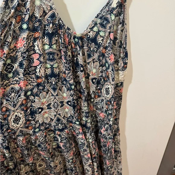 Umgee Navy and Cream Patterned Dress - Picture 5 of 8